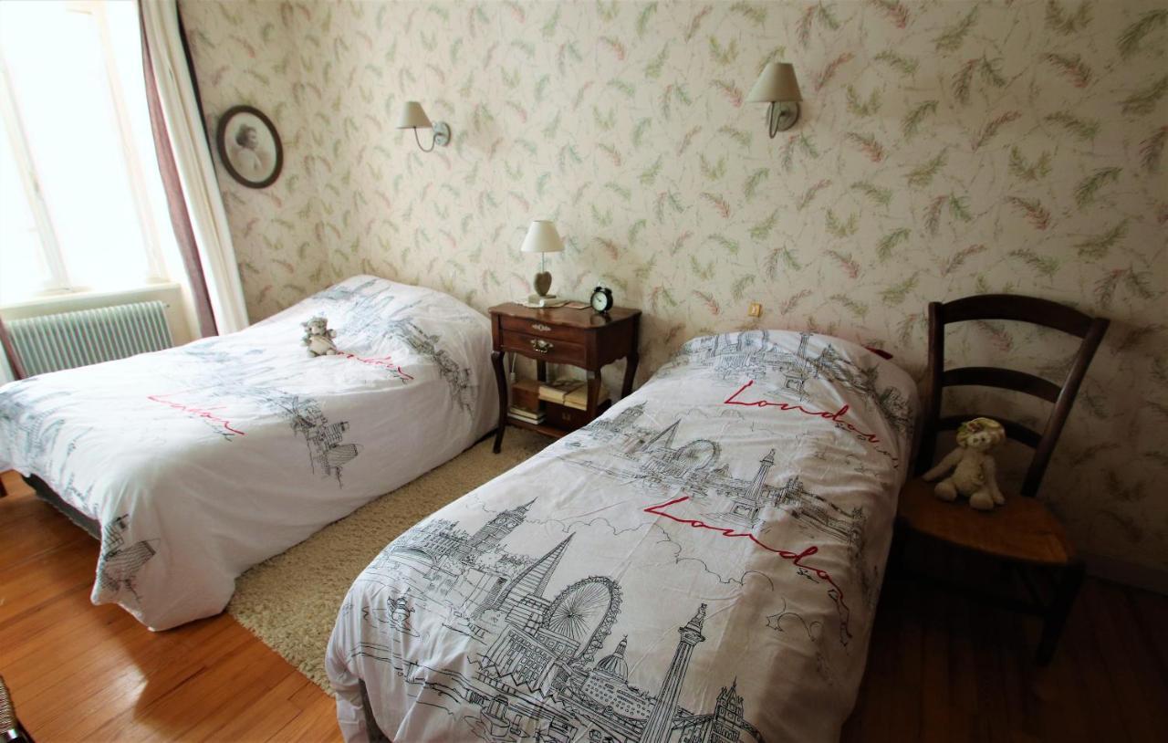 La Maison Des Chats Saint-Mary-le-Plain ภายนอก รูปภาพ